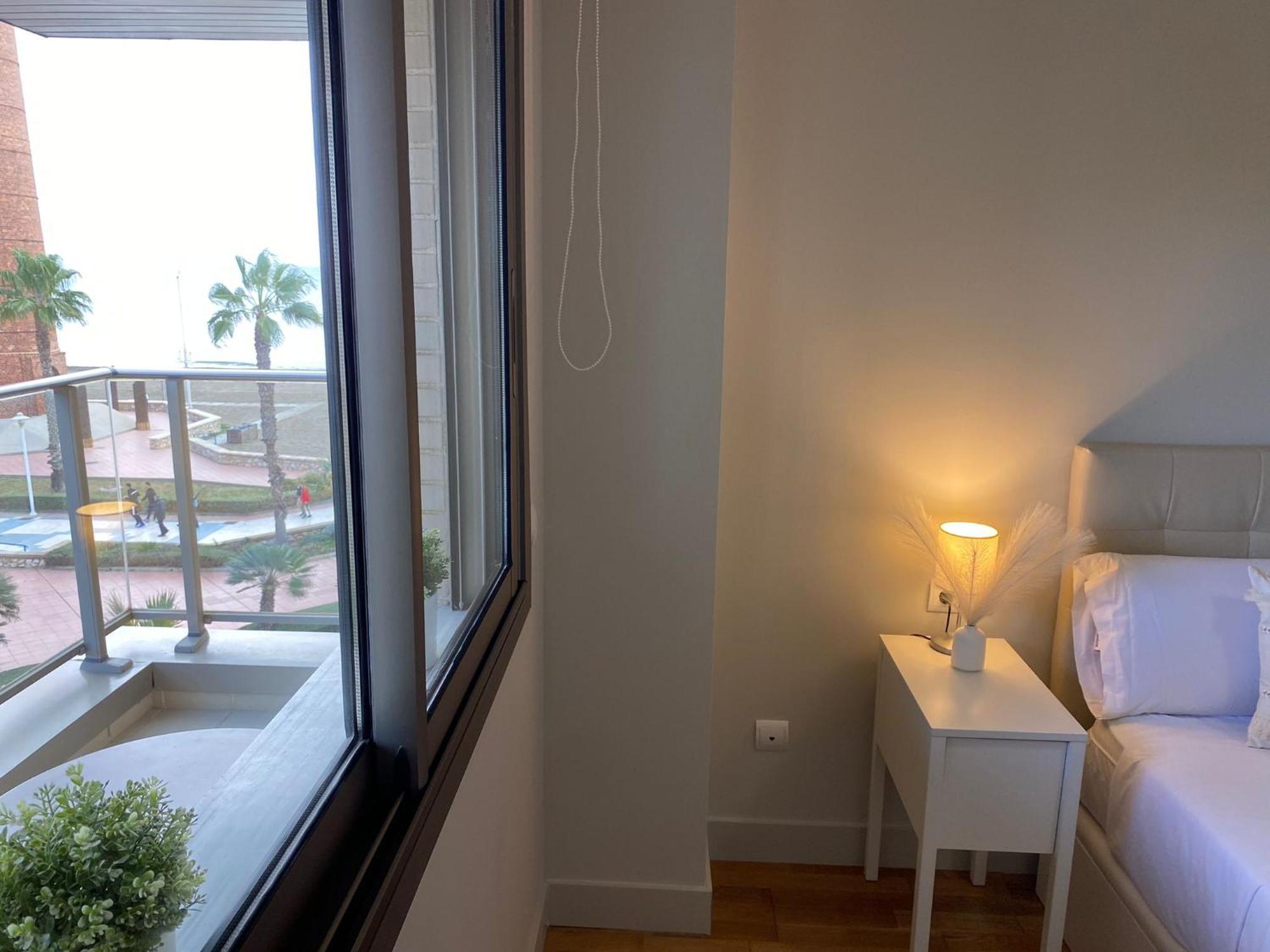 Playa Pacifico Apartment Malaga Exterior photo